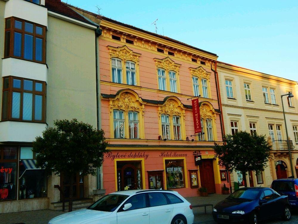 Hotel Morava Znojmo Exterior foto