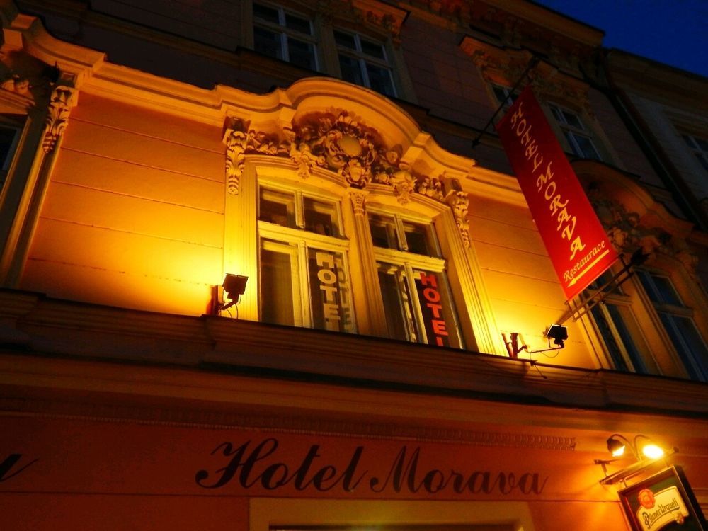 Hotel Morava Znojmo Exterior foto